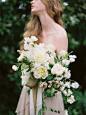 Farm and Forage: Alicia Rico for Bows + Arrows Floral Workshop. Styling with Kylie Swanson and Photography by Heather Hawkins.