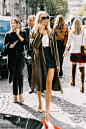 pfw-paris_fashion_week_ss17-street_style-outfits-collage_vintage-chloe-carven-balmain-barbara_bui-184