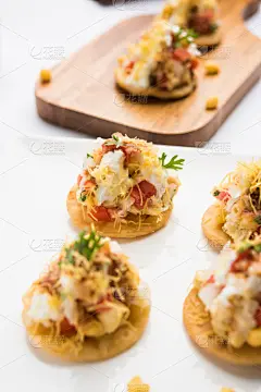 小吃,印度次大陆人,街头食品,选择对焦,一个物体,酸辣酱,孟买,马哈拉施特拉邦,酸奶,垂直画幅