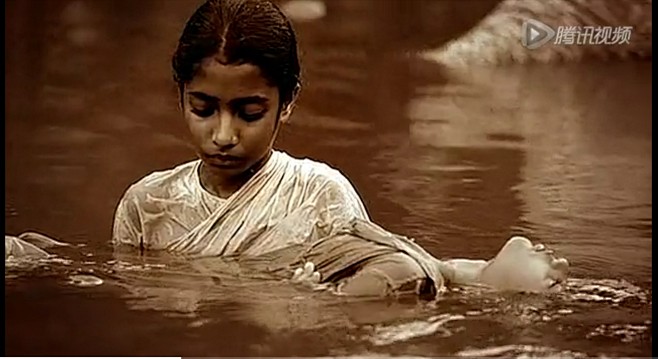 图片来自于腾讯视频纪录片尘与雪电影截图