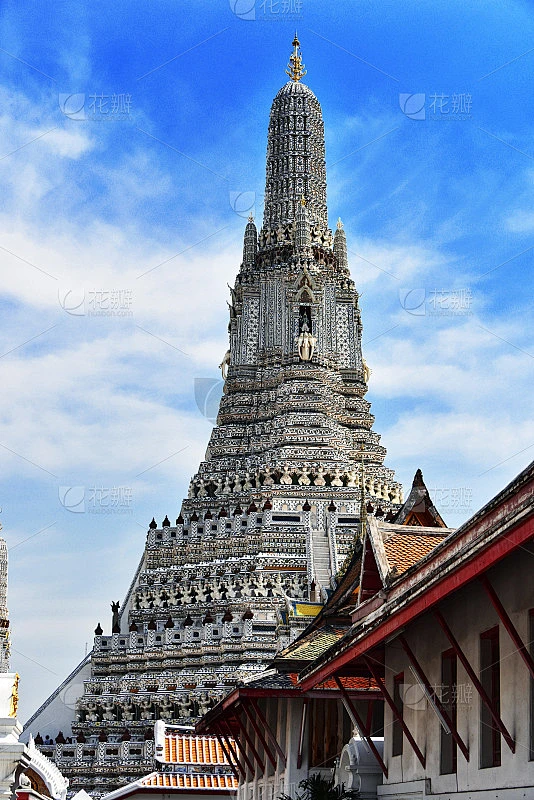 Wat Arun Ratchawararam，泰国曼谷的一座佛教寺庙素材-花瓣网