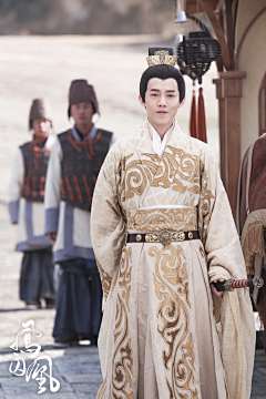 vincent95采集到东西方古代服装