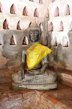 佛祖在那琅寺