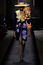 00022-schiaparelli-fall-2022-couture-credit-gorunway.jpg (1280×1920)