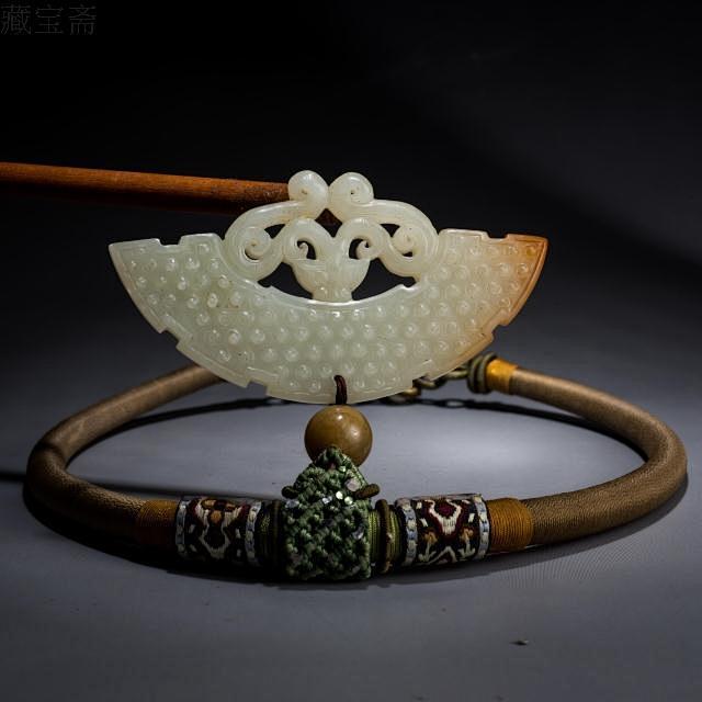 古玉 老玉 高古玉 汉代龙纹谷纹玉璜 沁色干黄 包老包到代-淘宝网