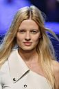 Jean Paul Gaultier Clp Bis Spring 2014
- Details
