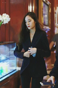 吧啦啦*采集到Jessica，Krystal