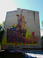 “Walls 2012”来自波兰的绘画家、涂鸦师兼个性角色设计师 Przemek Blejzyk 的2012最新街头涂鸦作品欣赏。一堵墙，一瓶彩色喷漆，也许还需要一把梯子。对！这就是设计师 Przemek 的所有绘画工具，如此大画幅且有趣的涂鸦作品着实少见，相信，有这样美丽的艺术作品作为装点，整个城市的文化气息一定会浓郁许多。感谢设计师为我们创作的这么优秀且震撼的涂鸦作品！