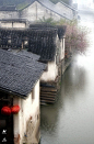 旅行风景 摄影 建筑 一半是石板，一半是水；一半是沧桑，一半…