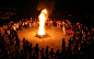 体验当地少数民族的篝火晚会