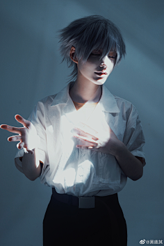 cos（构图动作光影服饰都好看）-花瓣网|陪你做生活的设计师 | 6j36k22t6npn.jpg,109x109 像素