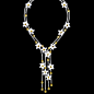Limelight Paradise 项链，镶衬经雕琢的白玉髓花朵，20颗梨形黄色蓝宝石（约29.62克拉），15颗圆形黄色蓝宝石（约2.94克拉）和254颗圆形美钻（约25.88克拉）。