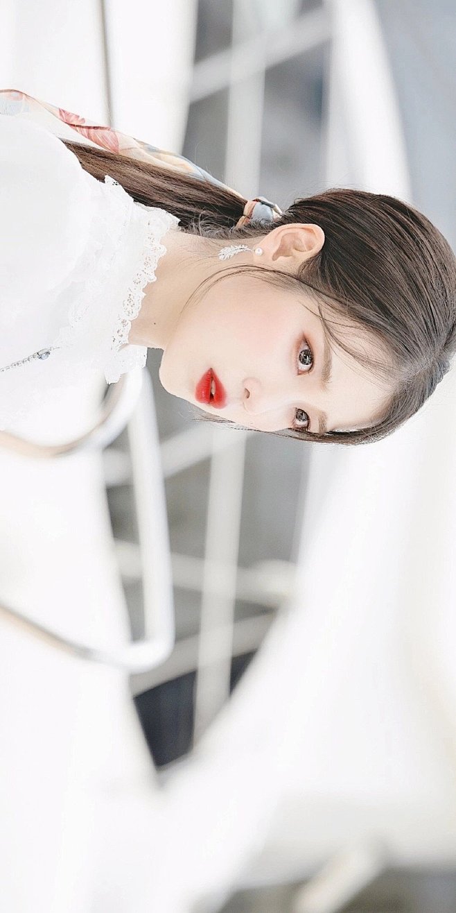 IU 张满月电脑壁纸
cr.@Lick_...