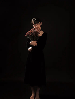 希望不上班的Ivan采集到美女——气质