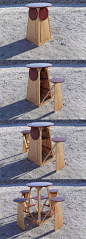 Expanding outdoor drinking table: 