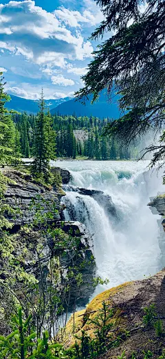 原图壁纸：100张超清大自然奇观，瀑布主题壁纸 - 今日头条