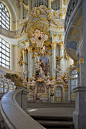 Baroque architecture inside Frauenkirche, Dresden, Germany (by Xavier de Jauréguiberry).