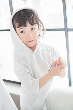 #纯真# #九宫格# #正太# #萌货# #萌娃# #萌童# #萌小孩# #男孩# #宝宝# #儿童摄影# 
台州椒江米尼潮童摄影