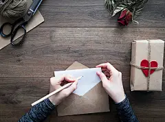 Writing love letter圖像檔