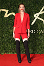 Rosie Huntington-Whiteley着Antonio Berardi礼服