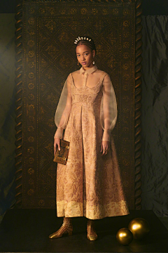 ˇ青城梦远采集到Christian Dior S/S 2021 Couture