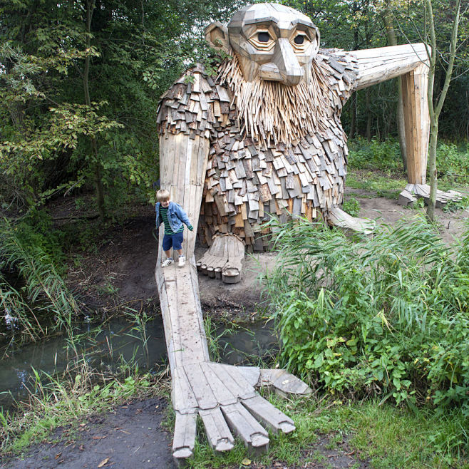 I Hide Giants That I...