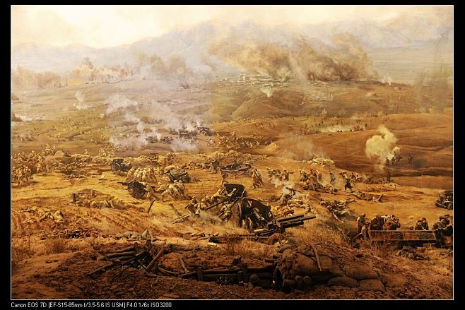 中秋时节游锦州九辽沈战役纪念馆全景画馆