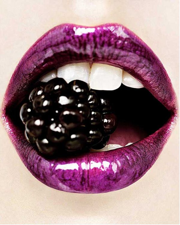 Lips, lips and more ...