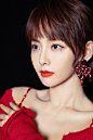 张嘉倪超话#张嘉倪买超有点甜#  滴！你有一份新鲜狗粮马上送达！O今晚19：30，#双11狂欢夜#  来听Boss的《有点甜》，浙江卫视/东方卫视/优酷同步直播！ ​​​​