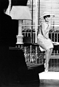 Audrey Hepburn, sitting on the set of Paris When It Sizzles, 1962 | Flickr – 相片分享！