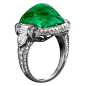 Superb sugarloaf emerald and diamond ring.圆锥形的帽子祖母绿和钻石戒指