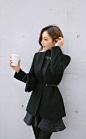▼SonYounJu▲151109图片_SC更新(焦糖色忧郁沉稳束腰OL西装)_孙允珠吧_百度贴吧