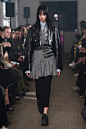 00022-rokh-fall-2022-ready-to-wear-paris-credit-isidore-montag-gorunway.jpg (2240×3360)