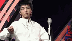 丁与丁丁采集到Z.华晨宇 ❤️  GIF