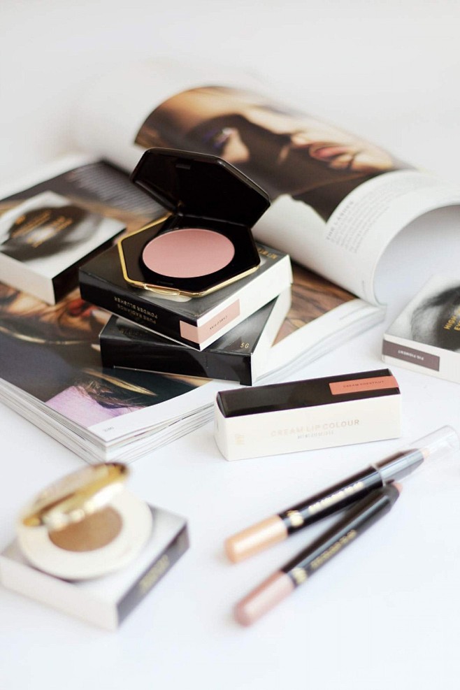 H&M-beauty-blush-eye...
