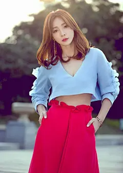 柳岩性感夏日狂野写真