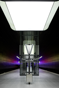 地铁车站设计UCD采集到德国，汉堡，港口城市大学地铁站