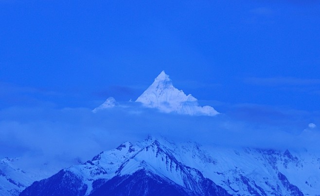 云南梅里雪山