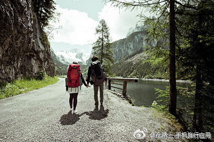 旅行，在乎的不是目的地。在乎的是沿途的风...