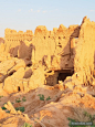 沙特阿拉伯美丽的老泥砖村庄Bloglovin脸书我们的优势Pinterest唽优酷视频