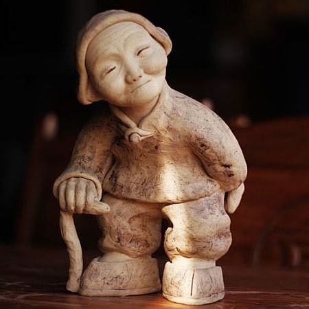 手工艺品复古摆件收藏品泥塑泥人老人长辈贺寿礼品拄拐老太居友陶艺坊