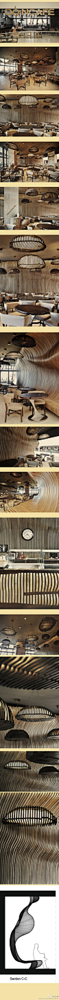 九九归一： 咖啡厅，创思来自盛满咖啡豆的麻袋。普里什蒂纳，科索沃