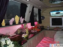 超豪华霸气的婚车 - 超豪华霸气的婚车婚纱照欣赏