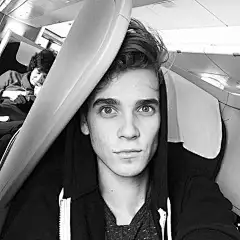  #joe sugg##jaspar##youtubers##youtube##facebook#fb##ins##instagram##欧美##外国##小鲜肉# #黑白##头像#