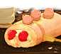 桜といちごのロールケーキ