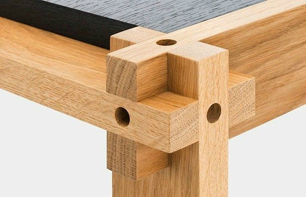 卯榫是在两个木构件上所采用的一种凹凸结合...