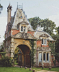 graciousopulence #afternoon #gatehouse of #northlodge #brockenhurst #hampshire #england #inspiration #courtesy of @monalogue