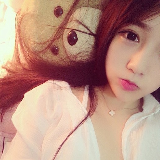 美女