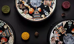 阿里、腾讯、网易、杰士邦等30家中秋月饼设计大PK！（2019完整版）_礼盒 : 字节跳动今年的中秋节礼盒的颜值非常的高，月饼盒是一个包包的设计，表面的刺绣也十分的中国风，上面有中国古典建筑和动物。 重点是打开后，每个月饼小盒包装上，还配上了不同的唐老鸭的表情包。 网易游戏今…
