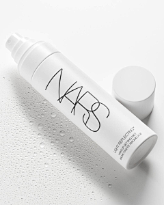 小燕南飞采集到D 品牌-nars